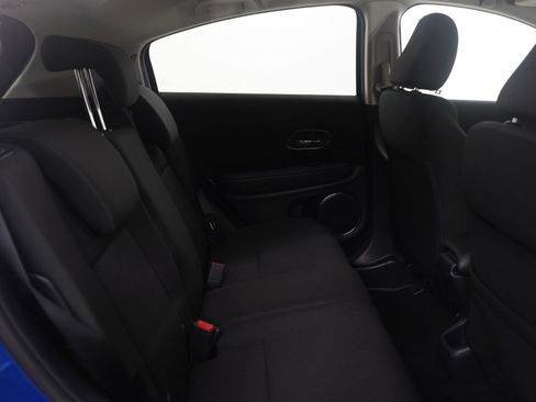 Used 2018 Honda HR-V EX image 12