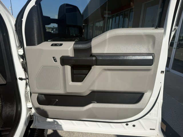 Used 2019 Ford F250 XL w/ Power Equipment Group AWD/4WD image 24