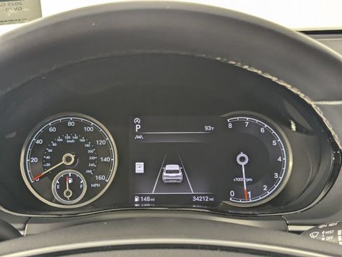 Used 2025 Genesis GV70 2.5T AWD/4WD image 18