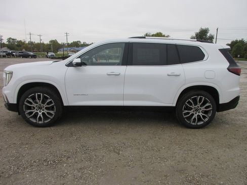 New 2026 GMC Acadia Denali Ultimate image 9