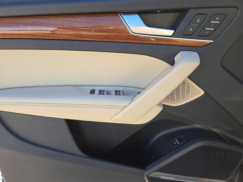 Certified 2022 Audi Q5 2.0T Premium Plus image 15