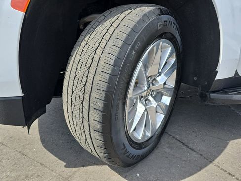 Used 2024 Chevrolet Tahoe Premier image 35