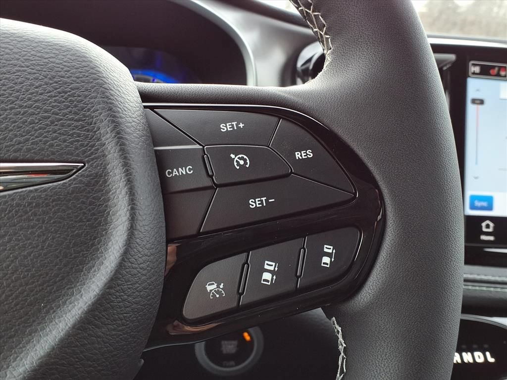 New 2026 Chrysler Pacifica Select w/ S Appearance Package FWD image 19