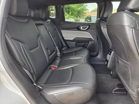 Used 2025 Jeep Compass Limited AWD/4WD image 26