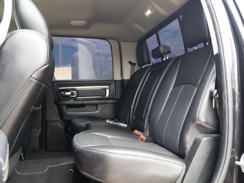 Used 2018 RAM 2500 Laramie w/ Sport Appearance Group AWD/4WD image 7