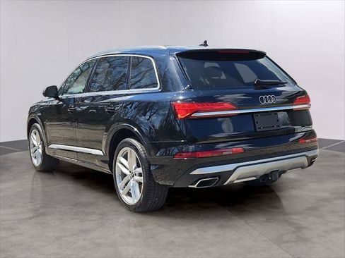 Certified 2025 Audi Q7 3.0T Premium Plus AWD/4WD image 4