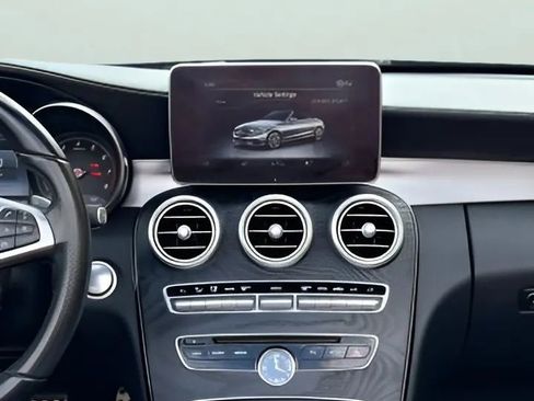 Used 2017 Mercedes-Benz C 300 Cabriolet image 26