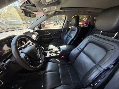 Certified 2022 Lincoln Corsair Reserve w/ Equipment Group 201A image 13