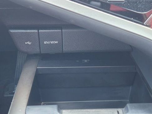 Used 2022 Toyota Camry XSE w/ Navigation Package image 19