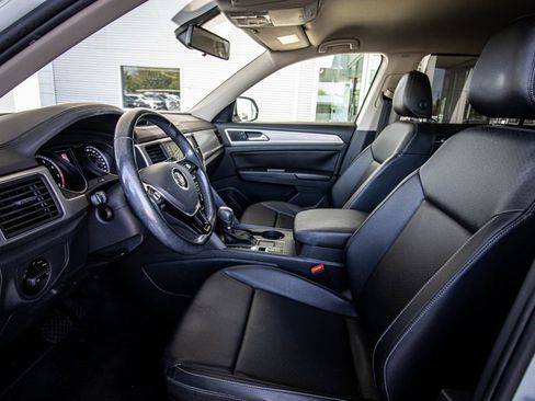 Used 2018 Volkswagen Atlas SE image 23