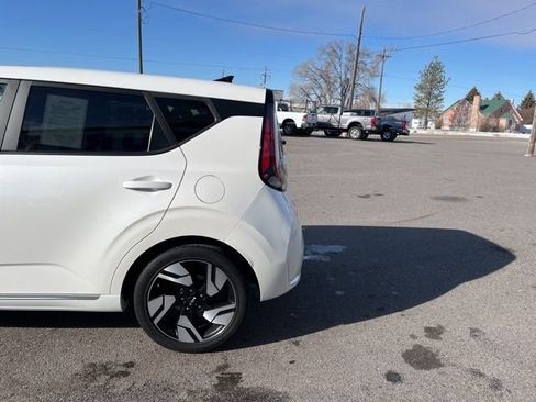 Used 2023 Kia Soul GT-Line FWD image 6