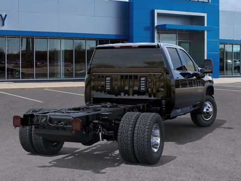 New 2026 Chevrolet Silverado 3500 LT w/ Convenience Package image 4