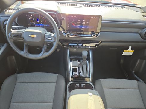 New 2026 Chevrolet Colorado W/T image 19