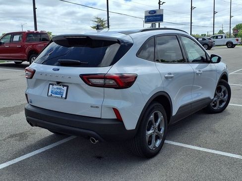 Certified 2025 Ford Escape ST-Line Select w/ Tech Pack #1 AWD/4WD image 5