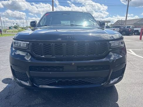 Used 2021 Jeep Grand Cherokee L Laredo AWD/4WD image 8