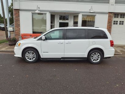 Used 2020 Dodge Grand Caravan SXT