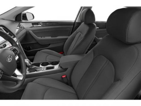 Used 2018 Hyundai Sonata Limited image 12