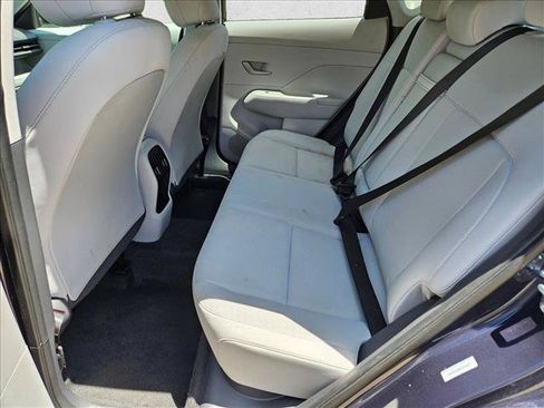Used 2025 Hyundai Kona SEL FWD image 16