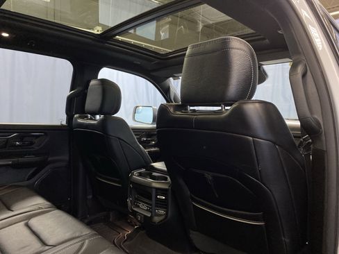 Certified 2023 RAM 1500 Limited w/ Body Color Bumper Group image 40