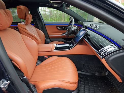 Used 2023 Mercedes-Benz S 580 4MATIC Sedan image 39