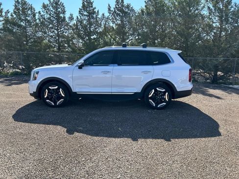 Used 2024 Kia Telluride S w/ S Sunroof Package AWD/4WD image 3