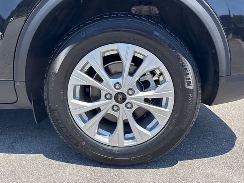 Used 2023 Ford Escape Active w/ Tech Pack #1 FWD image 31