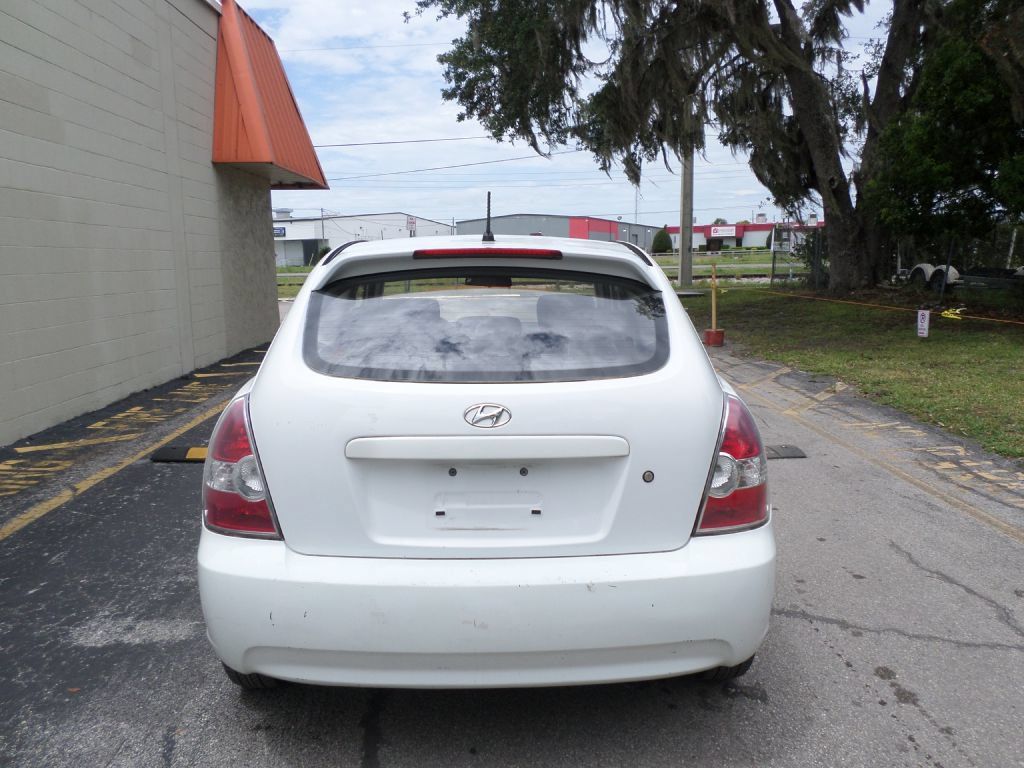 Used 2008 Hyundai Accent GS FWD image 6