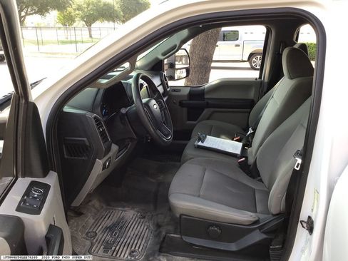 Used 2020 Ford F450 XL w/ STX Appearance Package AWD/4WD image 8