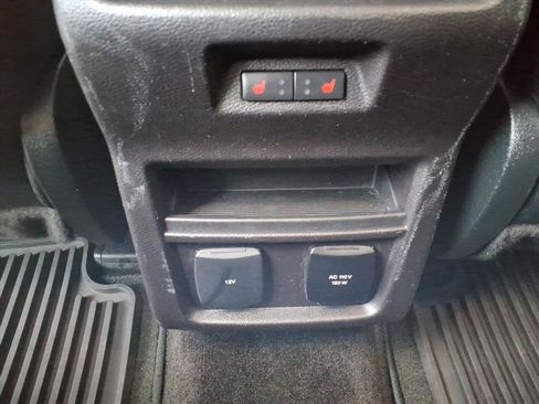 Used 2018 Ford Edge Titanium w/ Equipment Group 301A image 14