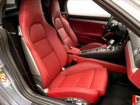 Certified 2025 Porsche 718 Boxster GTS image 19