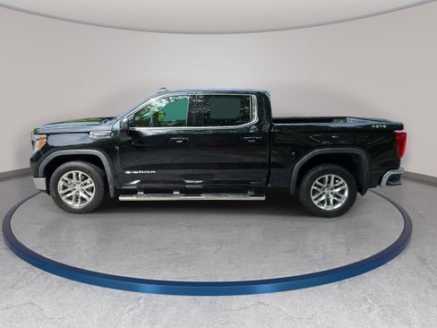 Used 2020 GMC Sierra 1500 SLE w/ SLE Value Package AWD/4WD image 8
