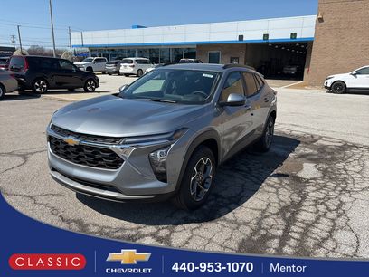 New 2026 Chevrolet Trax LT w/ Sunroof Package