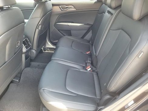 New 2026 Kia Sportage EX w/ EX Panorama Roof Package FWD image 12