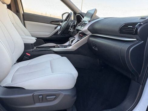 Used 2025 Mitsubishi Eclipse Cross SEL image 36