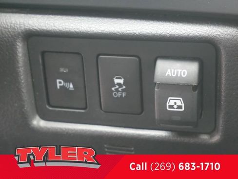 Used 2018 Toyota Sequoia TRD Sport image 29