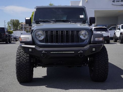 New 2026 Jeep Wrangler Unlimited Sport AWD/4WD image 9