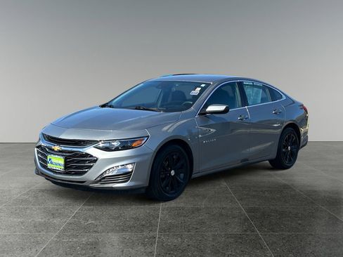Used 2024 Chevrolet Malibu LT FWD image 3