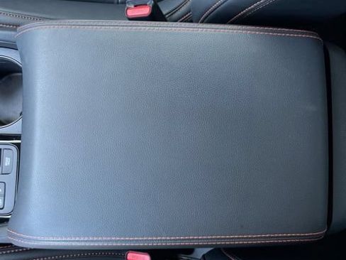 Used 2023 Honda Pilot TrailSport image 12