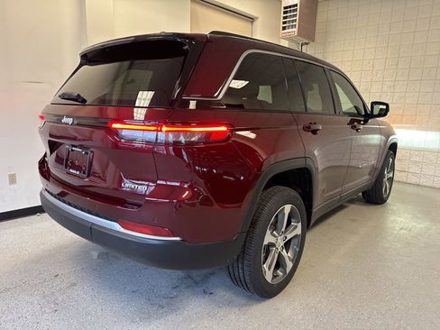 New 2026 Jeep Grand Cherokee Limited AWD/4WD image 20
