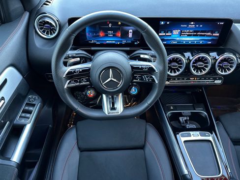 Certified 2025 Mercedes-Benz GLA 35 AMG 4MATIC image 16