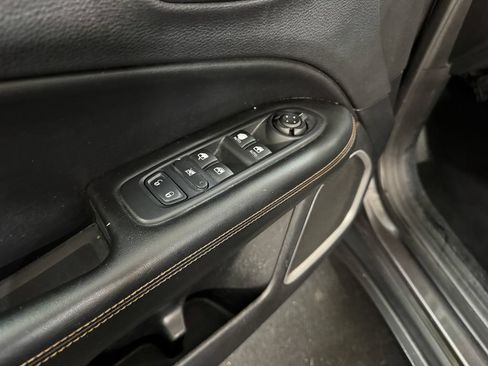 Used 2021 Jeep Compass Limited AWD/4WD image 13