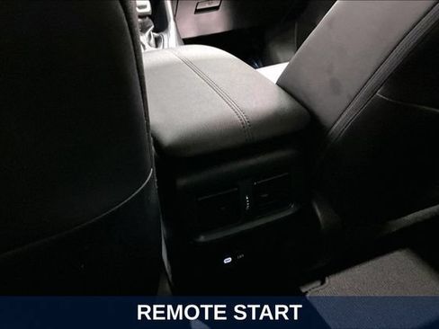 Used 2023 Toyota RAV4 XSE AWD/4WD image 13
