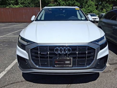 Used 2023 Audi Q8 Premium Plus w/ Premium Plus Package AWD/4WD image 2