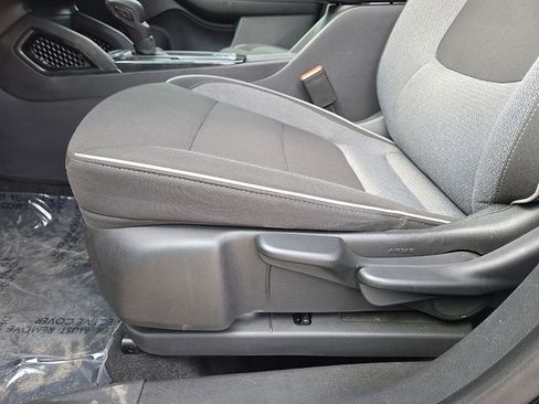 Used 2025 Chevrolet TrailBlazer LT image 23