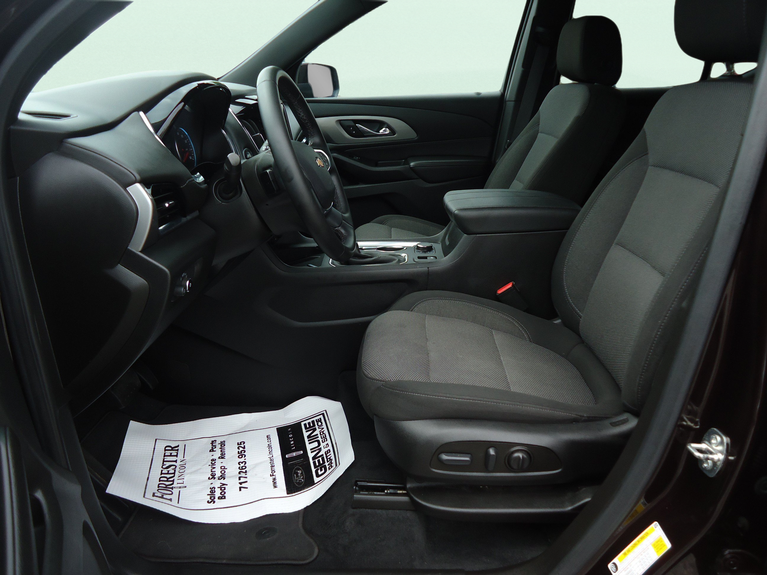 Used 2023 Chevrolet Traverse LT AWD/4WD image 22