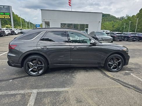 Used 2026 Genesis GV70 2.5T Sport Prestige AWD/4WD image 6
