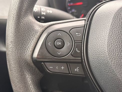 Used 2019 Toyota RAV4 LE w/ All Weather Liner Package AWD/4WD image 27
