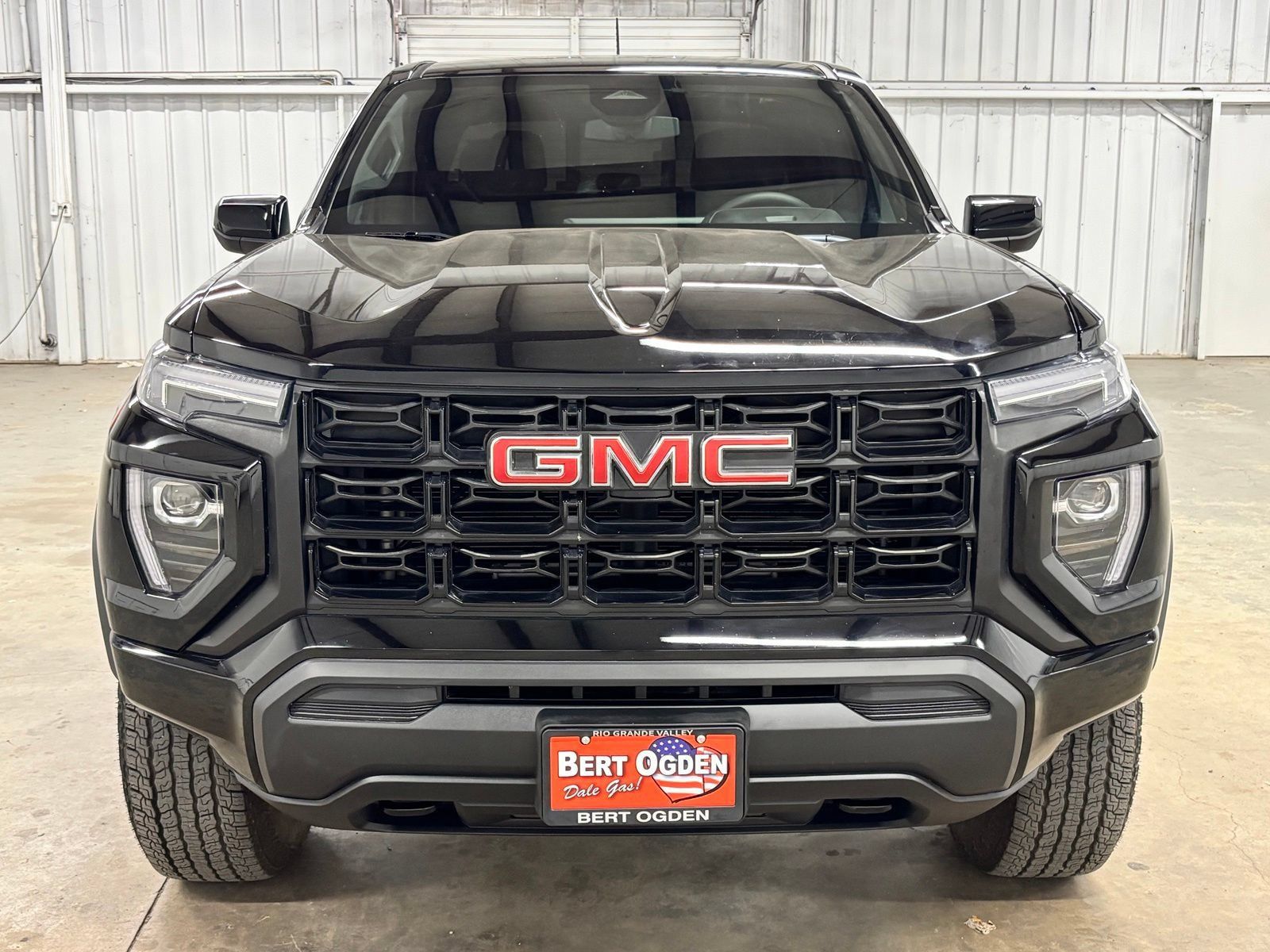 Used 2026 GMC Canyon Elevation RWD image 2