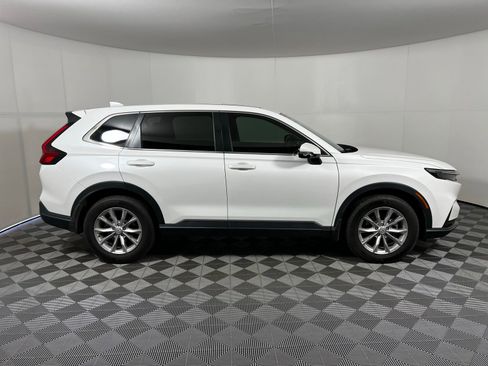 Used 2023 Honda CR-V EX image 4