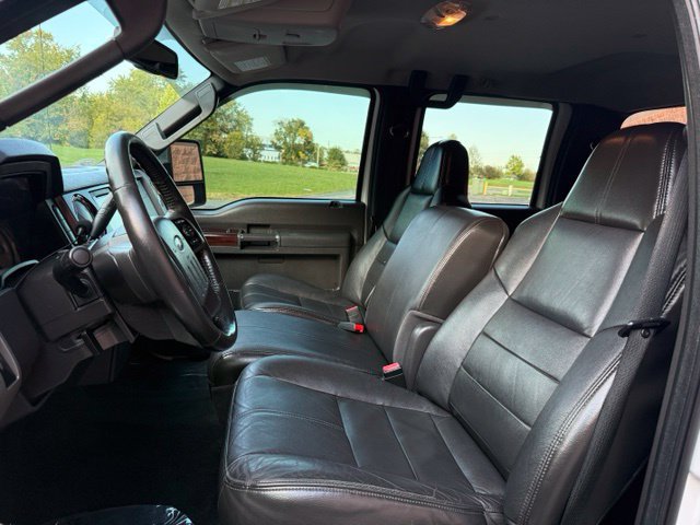 Used 2010 Ford F350 4x4 Crew Cab Super Duty image 15
